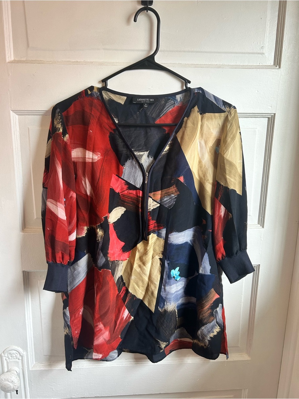 Lafayette 148 New York 100% Silk Multicolor Abstract V-Neck Zip-Front Blouse - Picture 2 of 7
